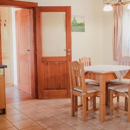 Krasny Srub Na Jihu Brna Villa Zelesice Eksteriør bilde